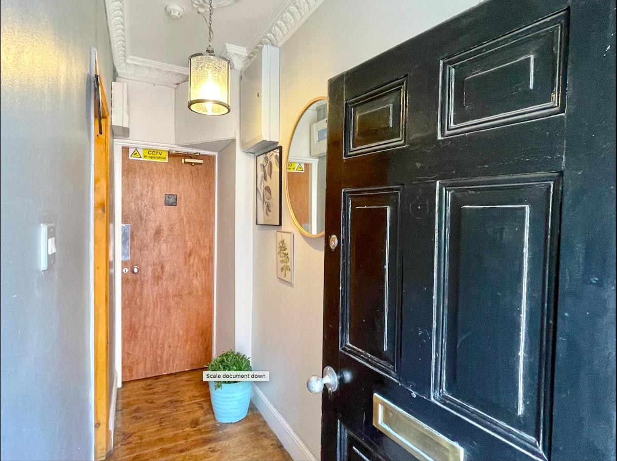The Location- 1 Free Private Parking Space - 60 Second Walk 2 Minster! Йорк Экстерьер фото